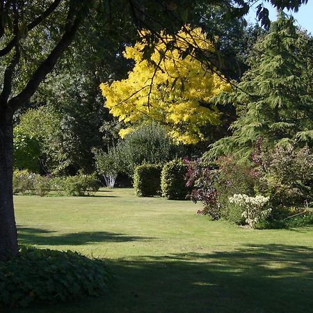 Les Jardins De L'Aulnaie Bed and Breakfast Fontaine-sous-Jouy Buitenkant foto